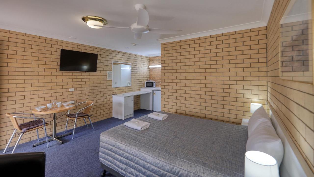 Gunsynd Motor Inn グンディウィンディ エクステリア 写真
