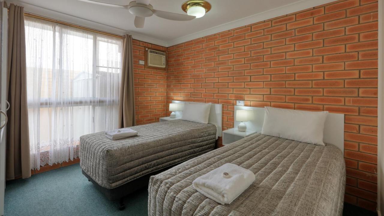 Gunsynd Motor Inn グンディウィンディ エクステリア 写真